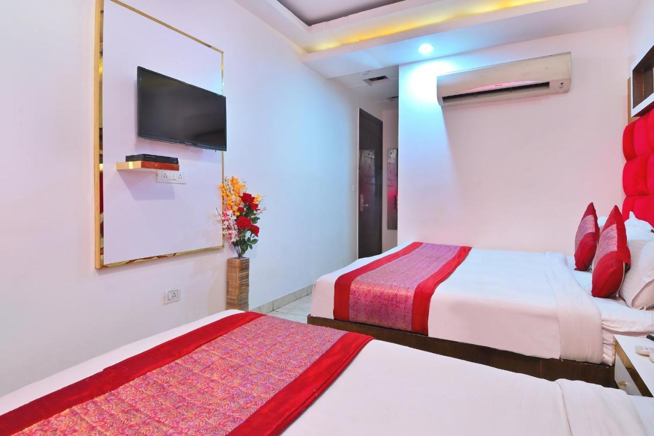 Hotel Bella Vista- New Delhi Bagian luar foto